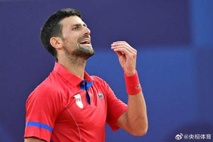 这是他蝉联 这是他蝉联